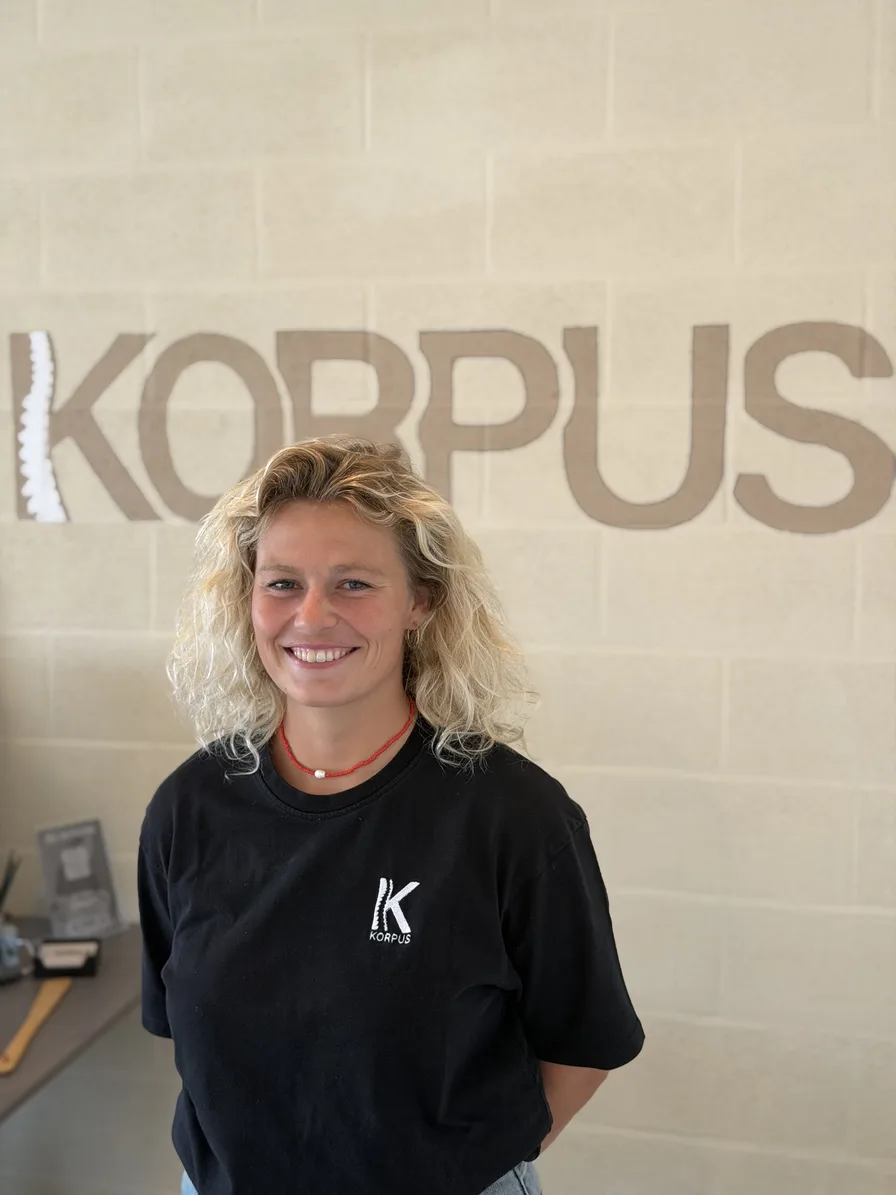 Zahra, sportkinesitherapeute bij Korpus in Wetteren